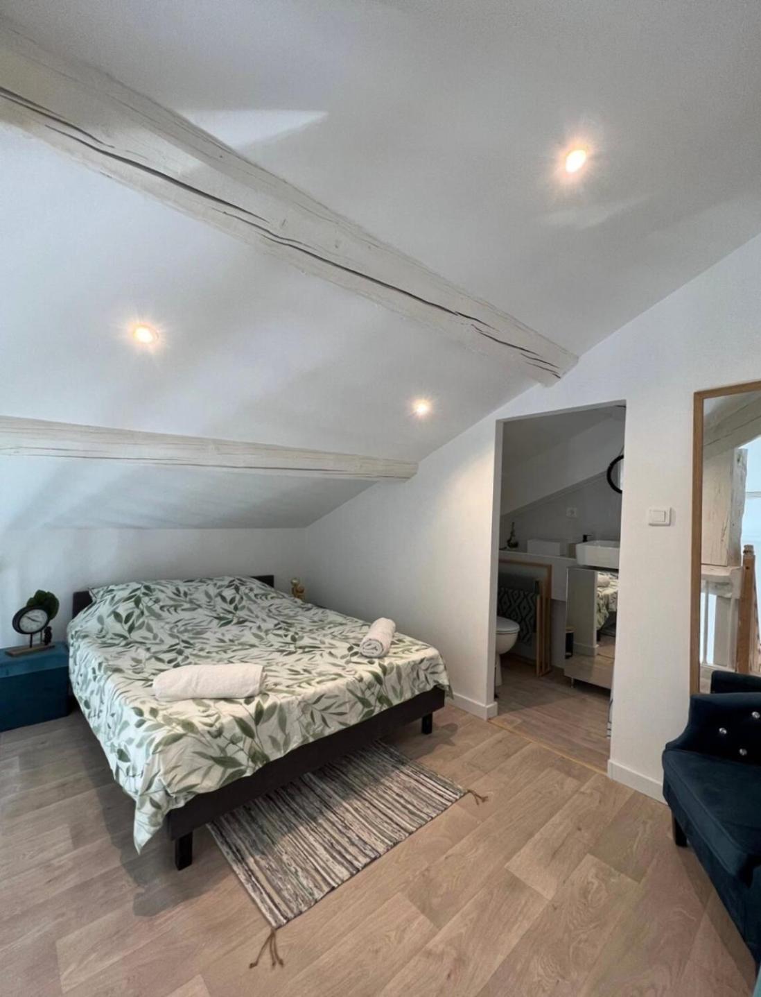 Duplex A 2 Pas De La Vielle Ville D Avignon Extérieur photo